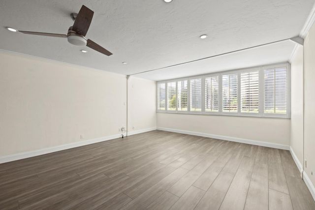 200 Elm Street 107, San Mateo, CA 94401