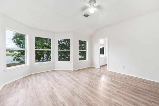 1091 Lasso Court, Alvin, TX 77511