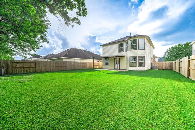 1091 Lasso Court, Alvin, TX 77511