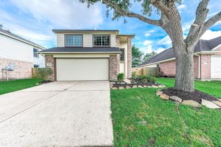 1091 Lasso Court, Alvin, TX 77511