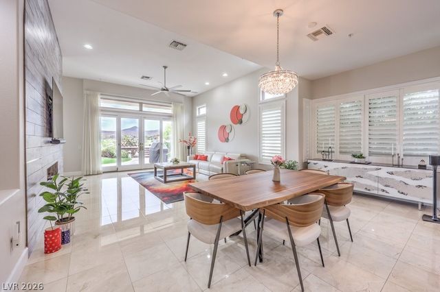 14 Brandermill Drive, Henderson, NV 89052