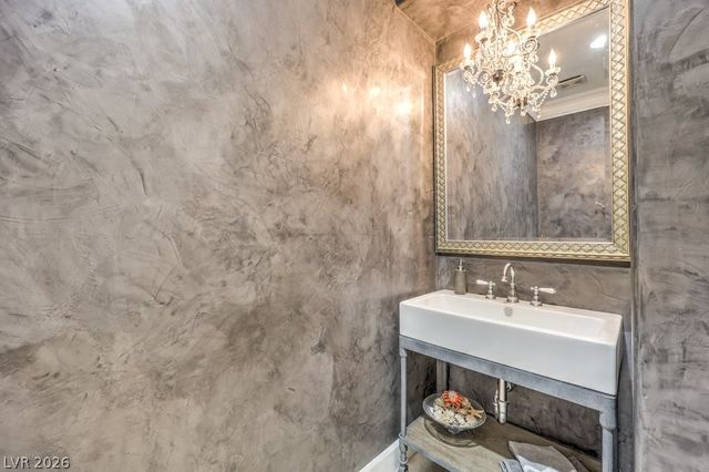 14 Brandermill Drive, Henderson, NV 89052