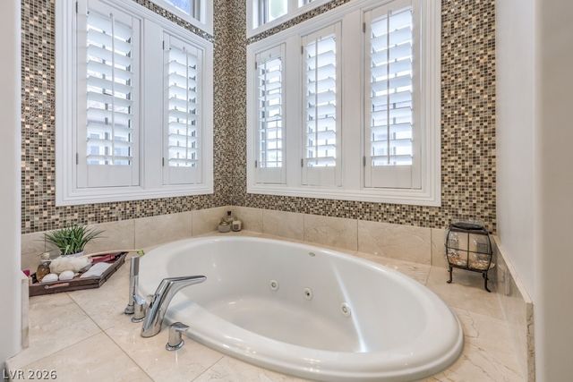 14 Brandermill Drive, Henderson, NV 89052