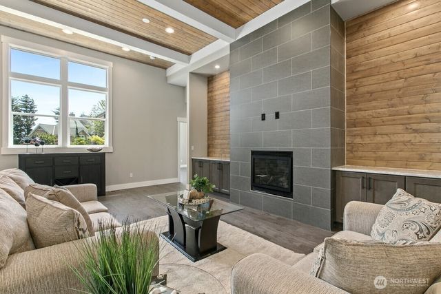 15672 N Deception Shores Drive, Anacortes, WA 98221