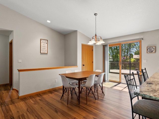 1207 Hummingbird PLACE, Sheboygan Falls, WI 53085