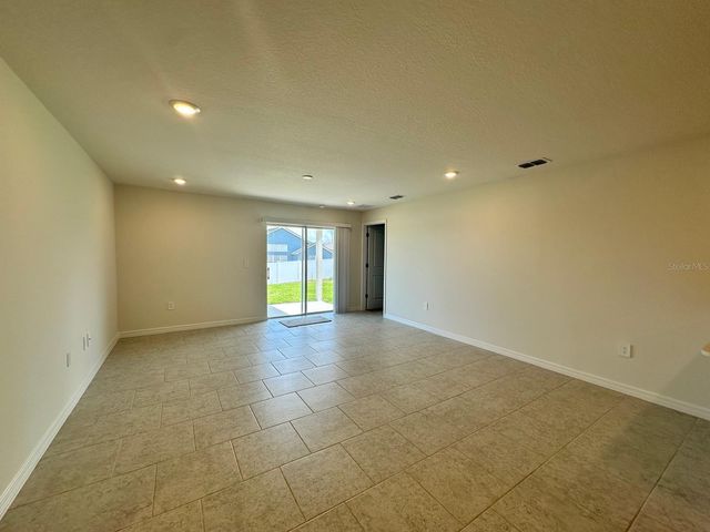 256 SPINDLEWOOD BOULEVARD, Dundee, FL 33838