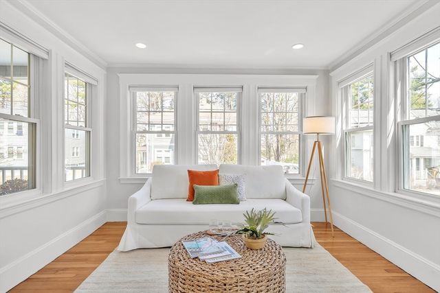 88 Warwick Rd 1, Newton, MA 02465