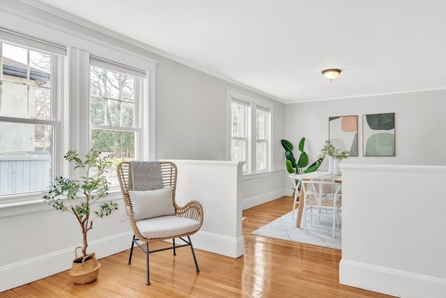 88 Warwick Rd 1, Newton, MA 02465