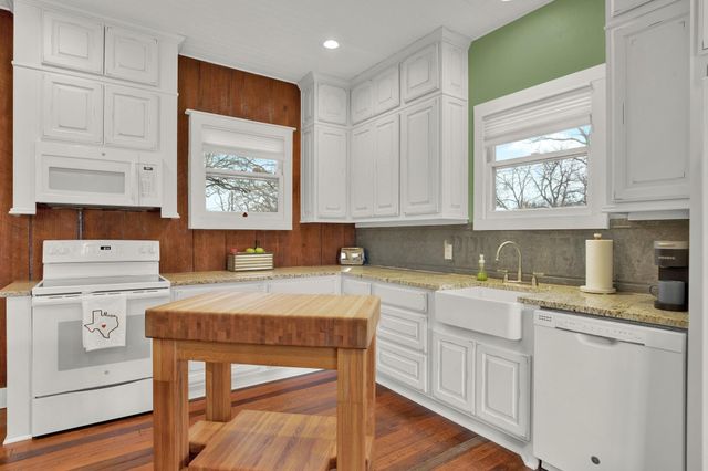 543 Westmoreland ST, Mason, TX 76856