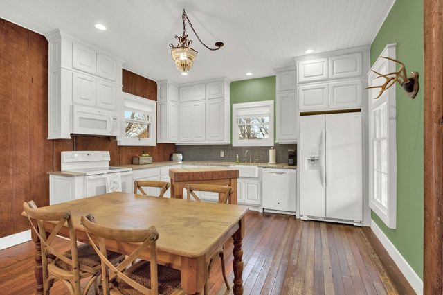 543 Westmoreland ST, Mason, TX 76856