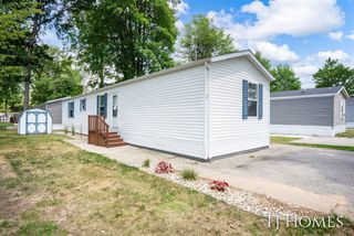 68 Viking Drive, Sparta, MI 49345