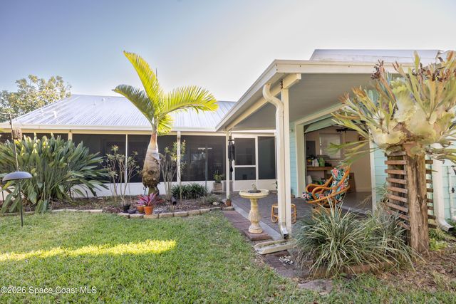 520 California Avenue NE, Palm Bay, FL 32907