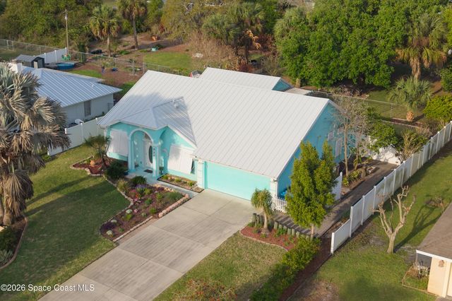 520 California Avenue NE, Palm Bay, FL 32907
