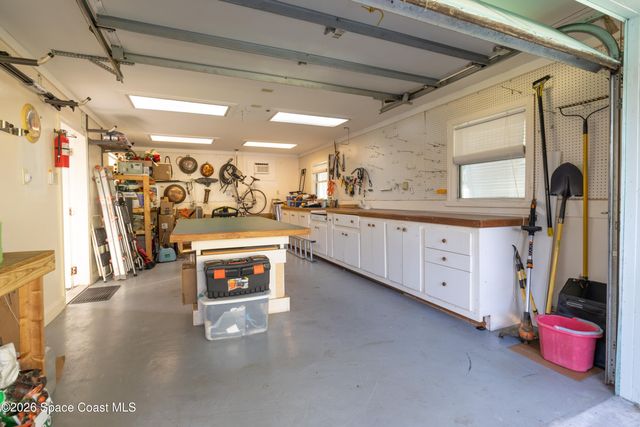 520 California Avenue NE, Palm Bay, FL 32907