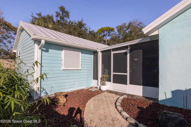 520 California Avenue NE, Palm Bay, FL 32907