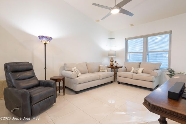 520 California Avenue NE, Palm Bay, FL 32907