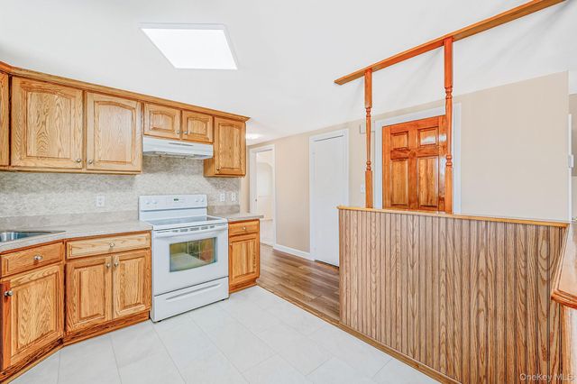 719 3rd Street, West Babylon, NY 11704