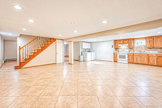 719 3rd Street, West Babylon, NY 11704