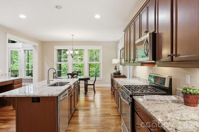 129 Orvis Stone Circle, Biltmore Lake, NC 28715