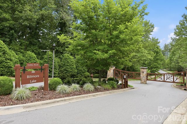 129 Orvis Stone Circle, Biltmore Lake, NC 28715