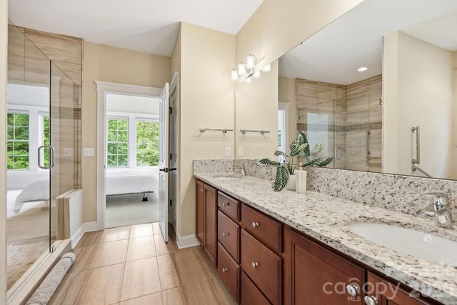129 Orvis Stone Circle, Biltmore Lake, NC 28715