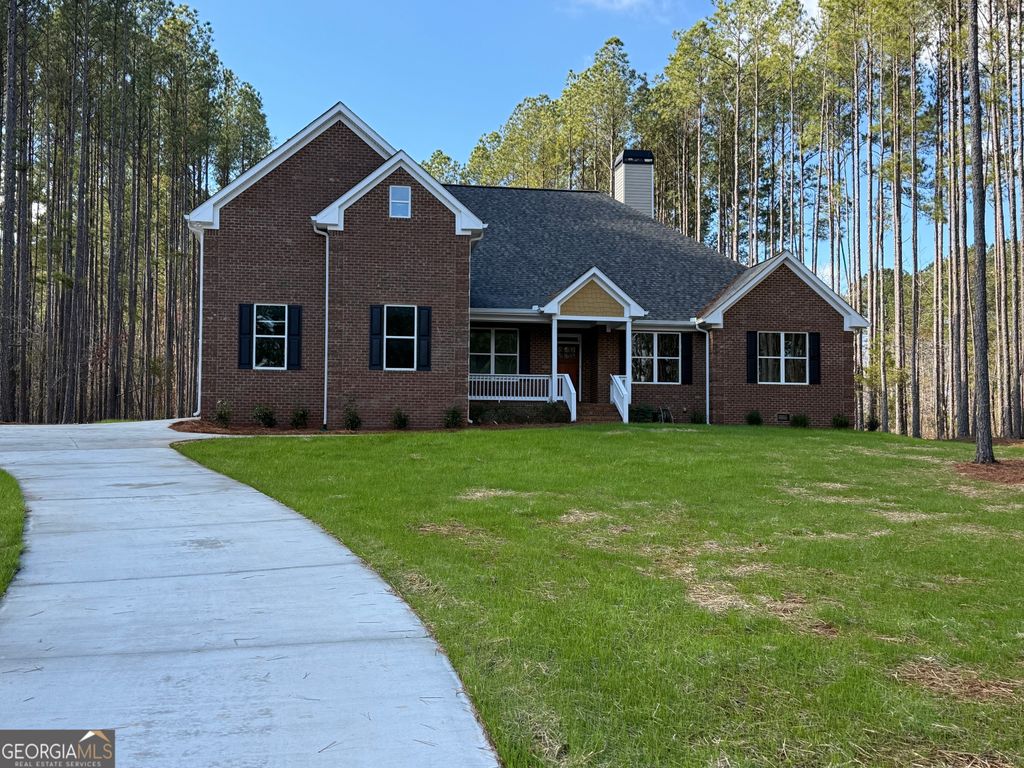 35 Mattie Court, Mansfield, GA 30055