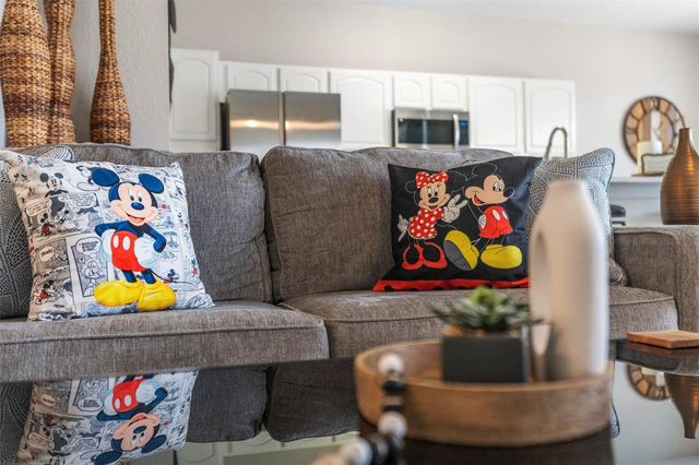 7768 BASNETT CIRCLE, Kissimmee, FL 34747