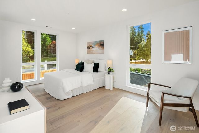 3983 162nd Place SE, Bellevue, WA 98006