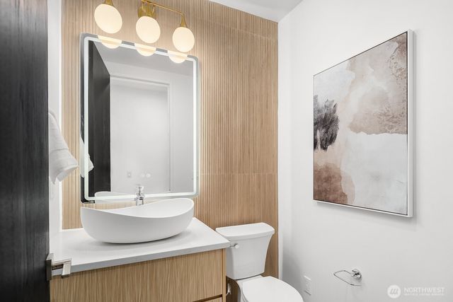 3983 162nd Place SE, Bellevue, WA 98006