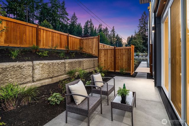 3983 162nd Place SE, Bellevue, WA 98006