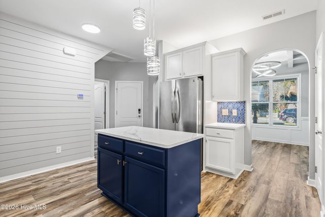 205 Peggys Trace, Sneads Ferry, NC 28460