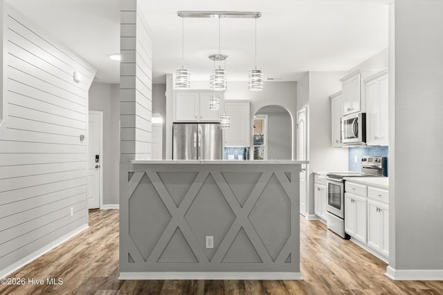 205 Peggys Trace, Sneads Ferry, NC 28460