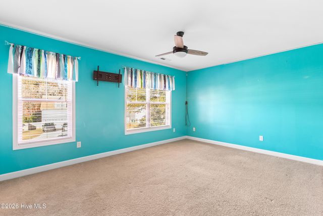 205 Peggys Trace, Sneads Ferry, NC 28460