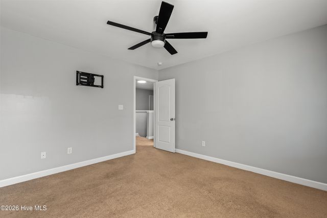 205 Peggys Trace, Sneads Ferry, NC 28460