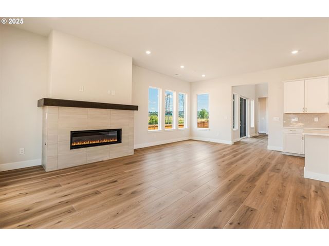 27213 Sw Yarrow Ln, Wilsonville, OR 97070