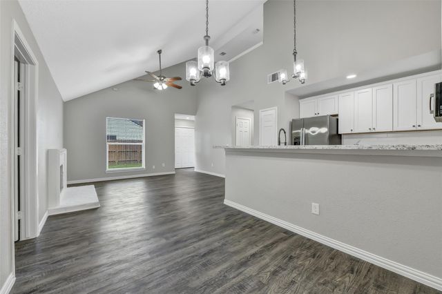 9908 Green Meadow Drive, La Porte, TX 77571