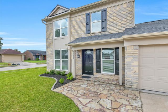 9908 Green Meadow Drive, La Porte, TX 77571