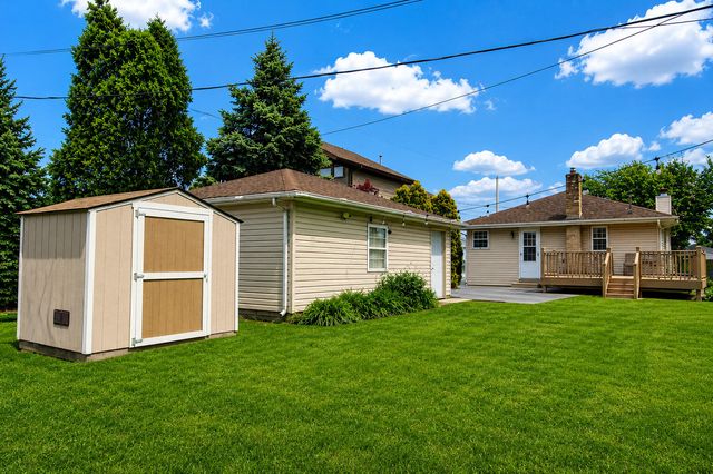 715 River Drive, Munster, IN 46321