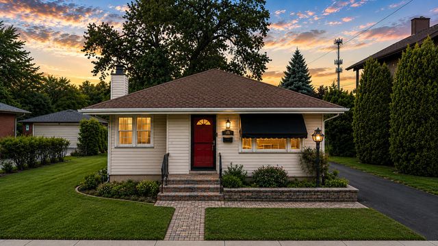 715 River Drive, Munster, IN 46321