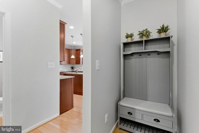 290 LOOKOUT MOUNTAIN CT, Harpers Ferry, WV 25425