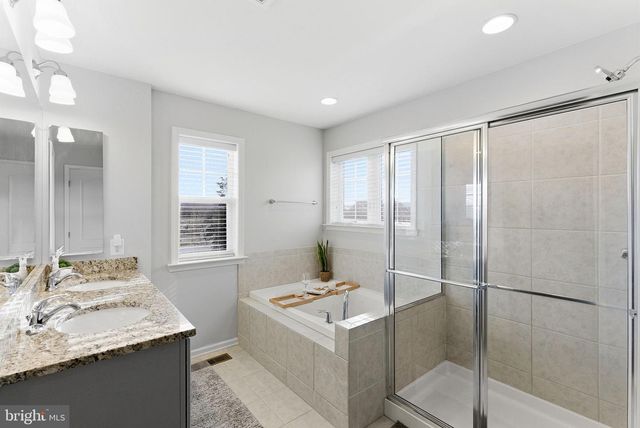 290 LOOKOUT MOUNTAIN CT, Harpers Ferry, WV 25425