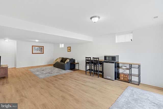 290 LOOKOUT MOUNTAIN CT, Harpers Ferry, WV 25425