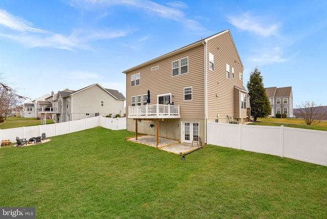 290 LOOKOUT MOUNTAIN CT, Harpers Ferry, WV 25425