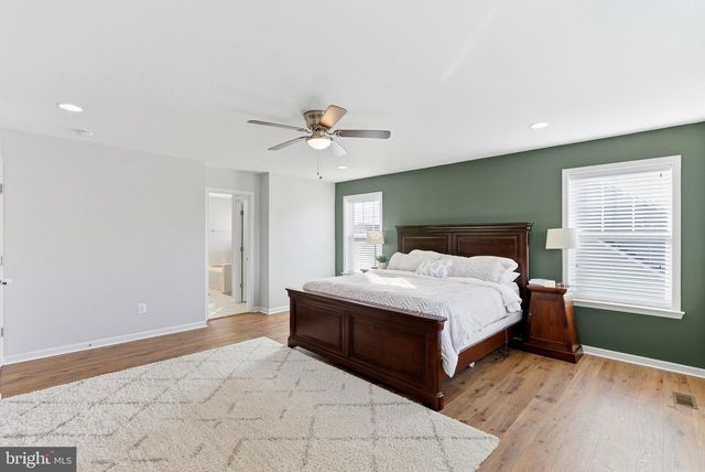 290 LOOKOUT MOUNTAIN CT, Harpers Ferry, WV 25425