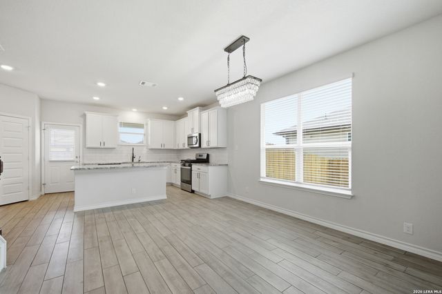 712 Rushing Banks, Cibolo, TX 78108
