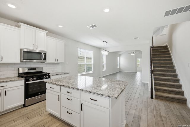 712 Rushing Banks, Cibolo, TX 78108