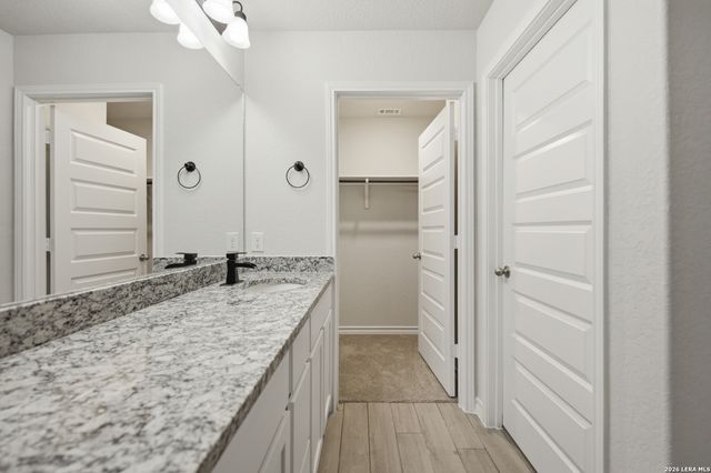 712 Rushing Banks, Cibolo, TX 78108