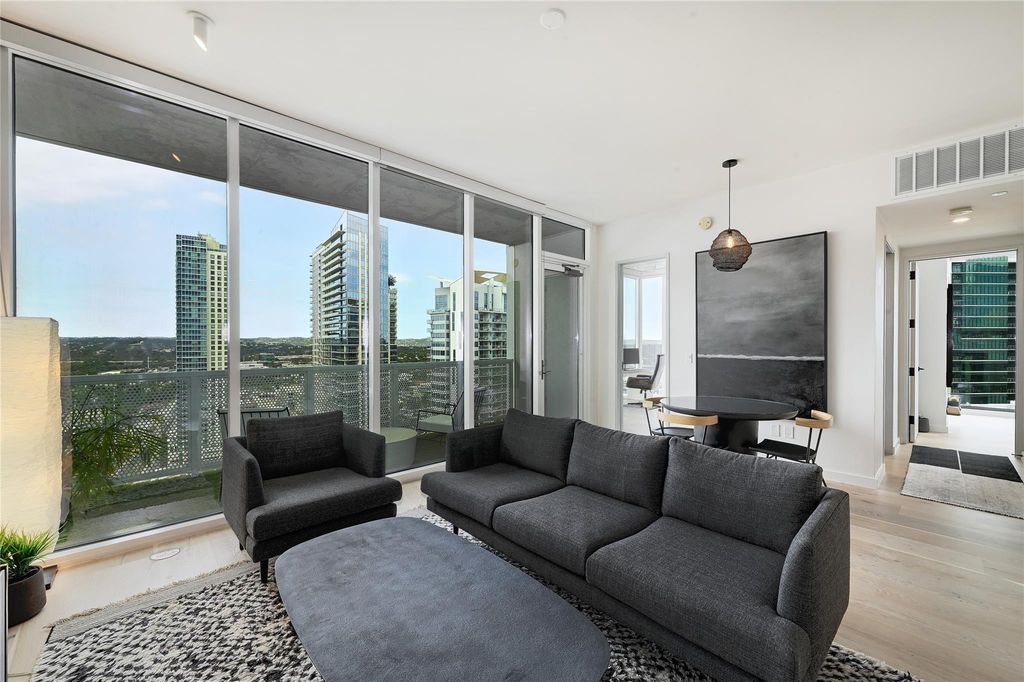 301 West Ave 2201, Austin, TX 78701