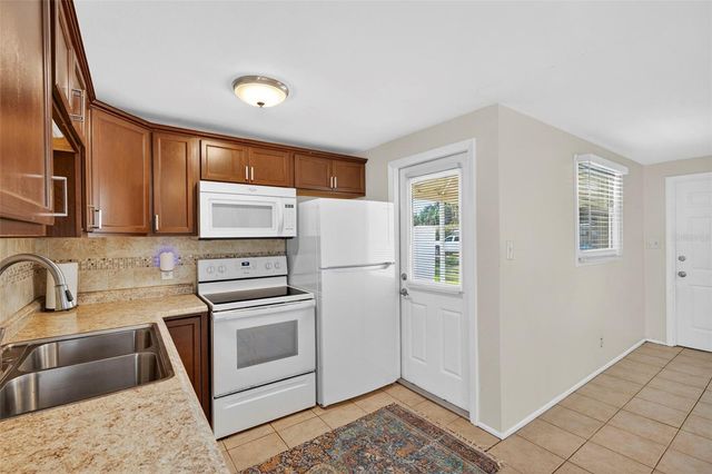 10246 117TH DRIVE, Largo, FL 33773