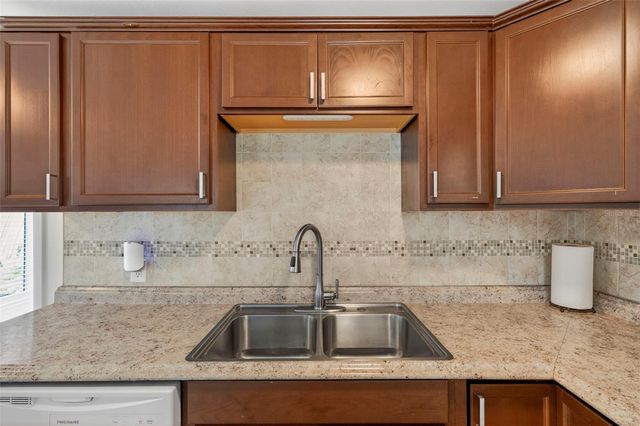 10246 117TH DRIVE, Largo, FL 33773